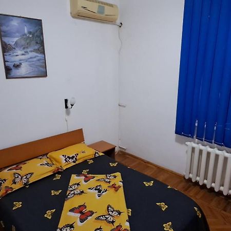 Apartament Grigore Etaj 2 Mangalia Exteriör bild
