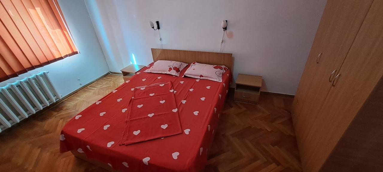 Apartament Grigore Etaj 2 Mangalia Exteriör bild